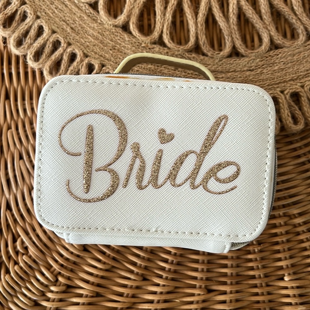 Bride Jewelry Holder